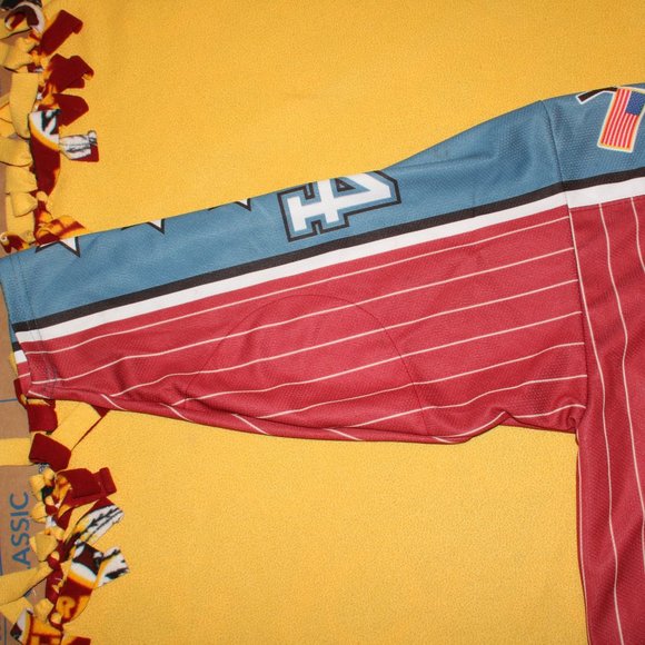 Jango Easton RMHS Hockey Jersey RICHTER #84 - Length 28 - Pits/Chest 22 - Picture 9 of 10